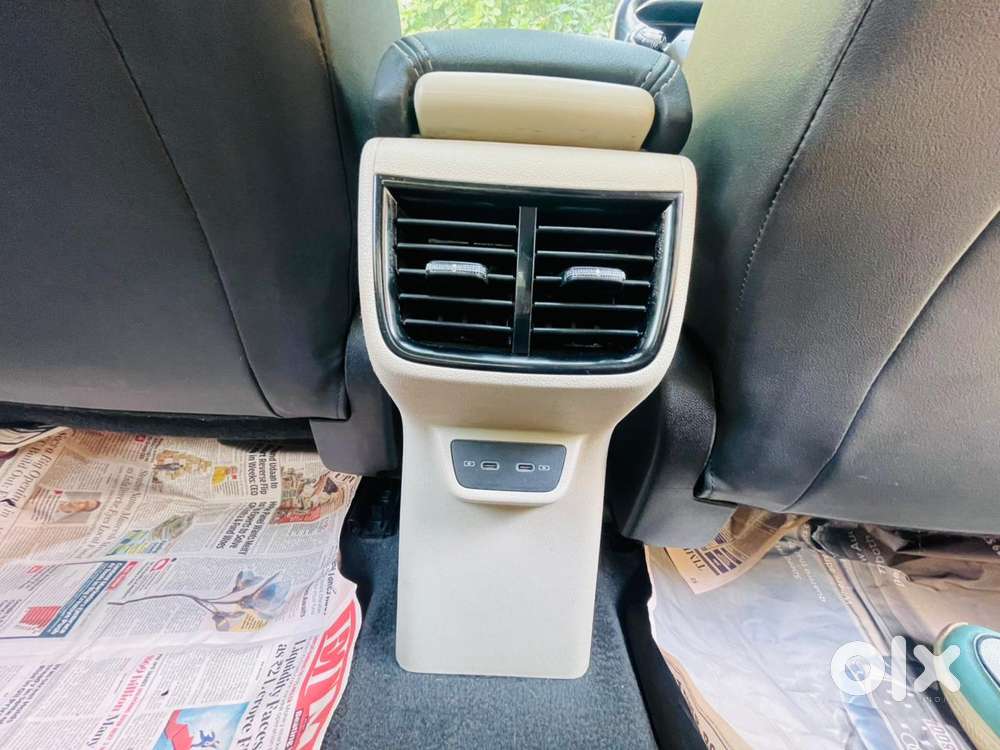 Skoda Slavia 1.5 Tsi Style, 2022, Petrol