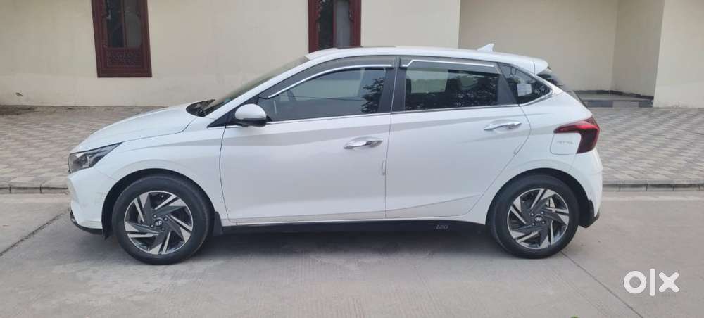 Hyundai New I20 1.2 Asta Mt, 2023, Cng & Hybrids