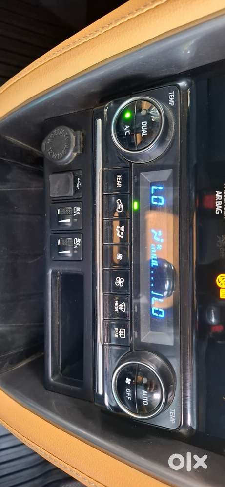 Toyota Innova Hycross 2.0 Zx Hybrid 7 Str, 2023, Cng & Hybrids