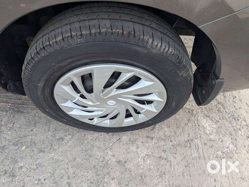 Maruti Suzuki Ertiga Vxi Shvs, 2021, Petrol