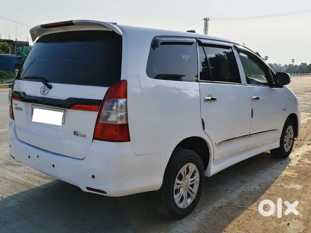 Toyota Innova 2.5 Gx 2012 White