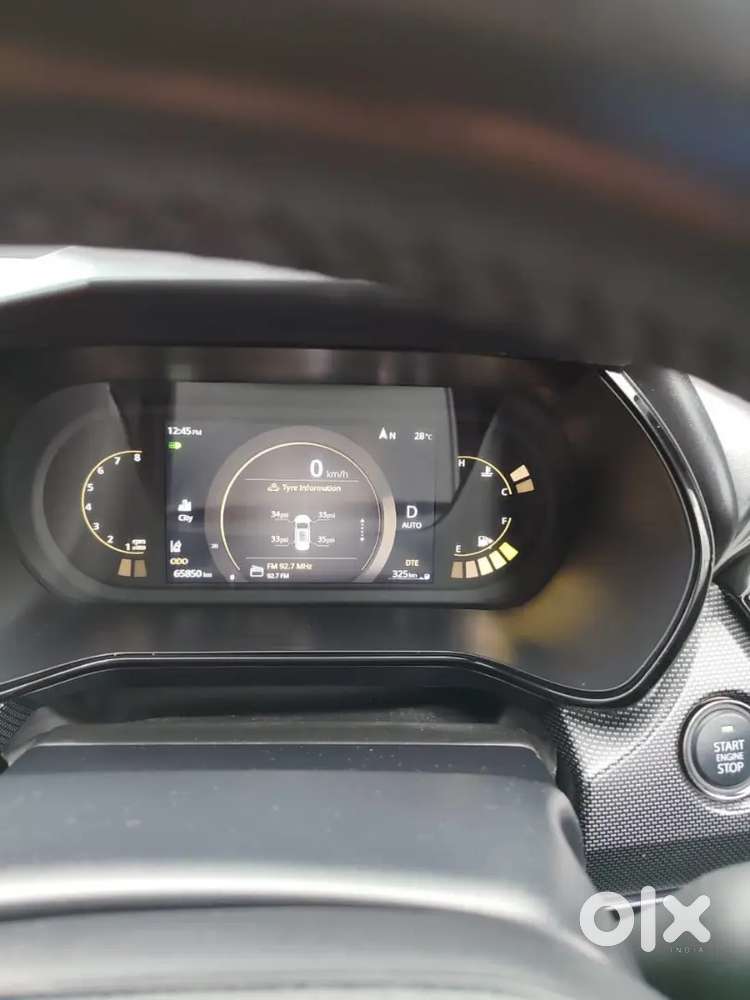 Tata Safari Top Model Dark Red