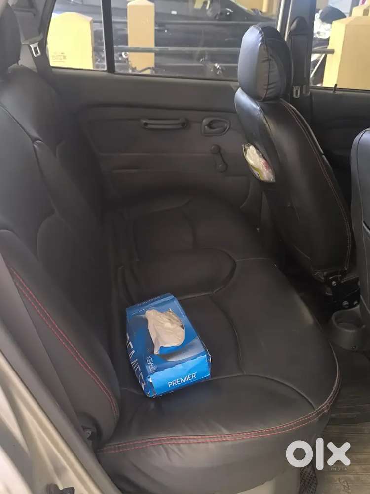 Hyundai Santro , 2002 Model,ac Good,tyre Good.