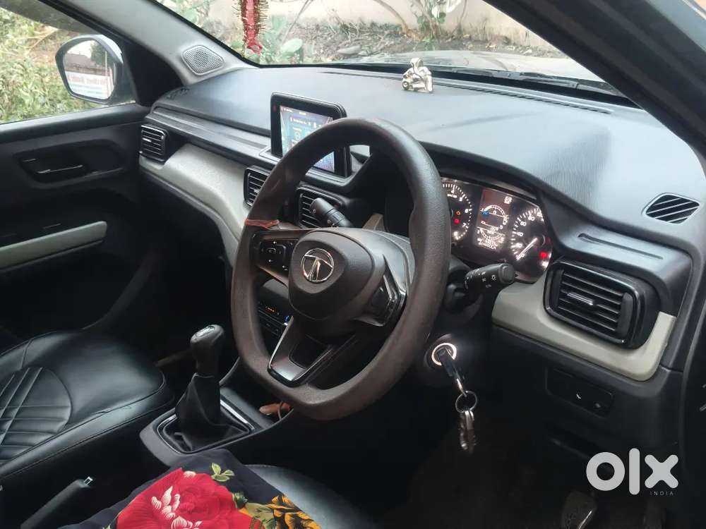 Tata Punch 2022 Petrol 63000 Km Driven