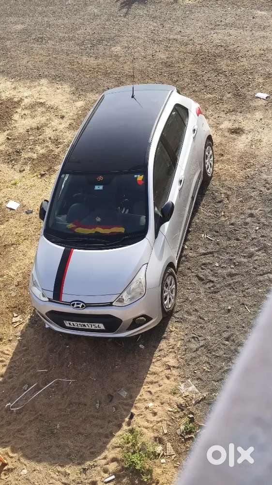 Hyundai Grand I10 2016 Petrol 142000 Km Driven