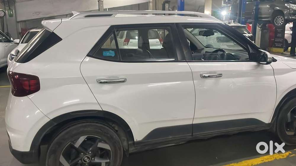 Hyundai Venue 2019 Diesel Well Maintained
