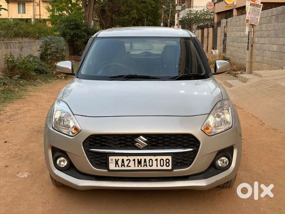 Maruti Suzuki Swift Vxi + Manual, 2023, Petrol