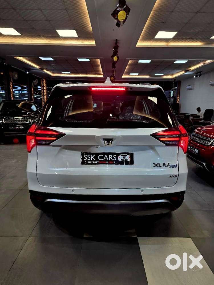 Mahindra Xuv700 2.2 Ax 5 Diesel At 7 Str, 2024, Diesel