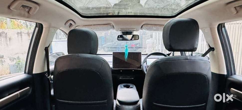 Mg Windsor Ev Essence, 2024, Electric