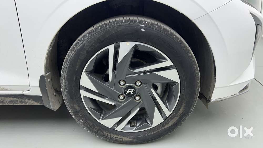 Hyundai New I20 1.2 Sportz Ivt, 2024, Petrol