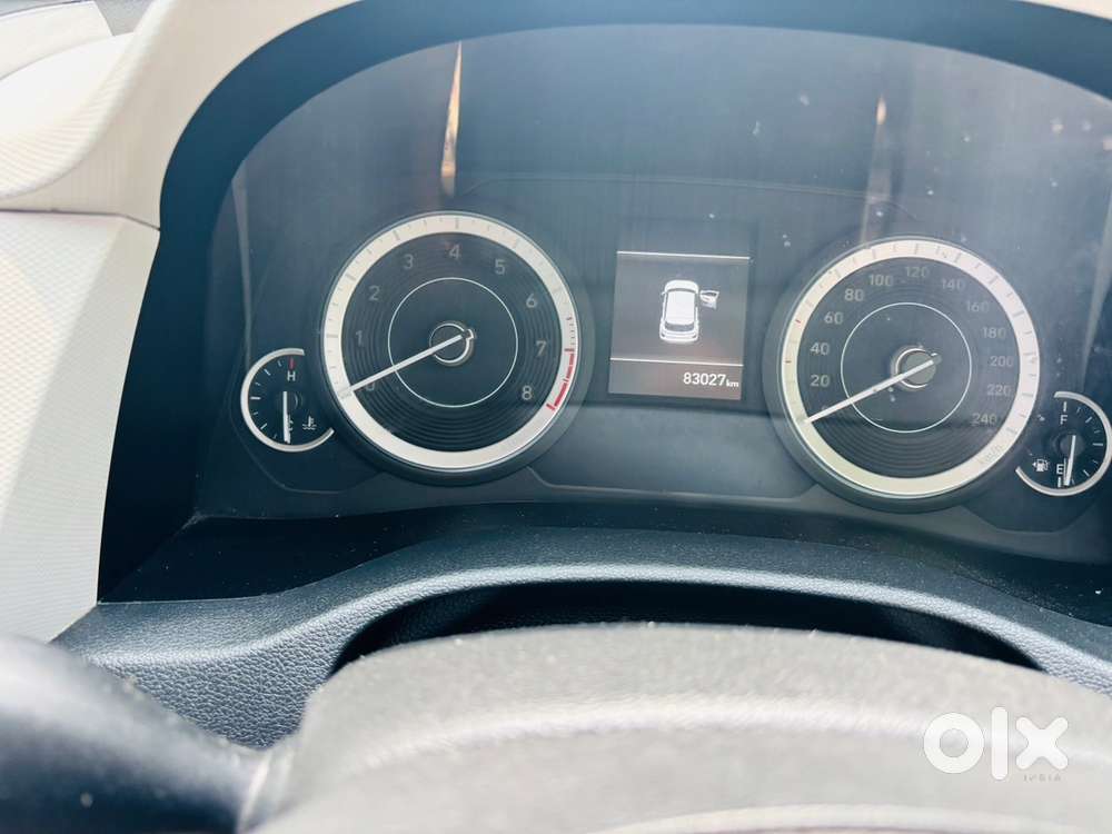 Hyundai Petrol Manual 2022