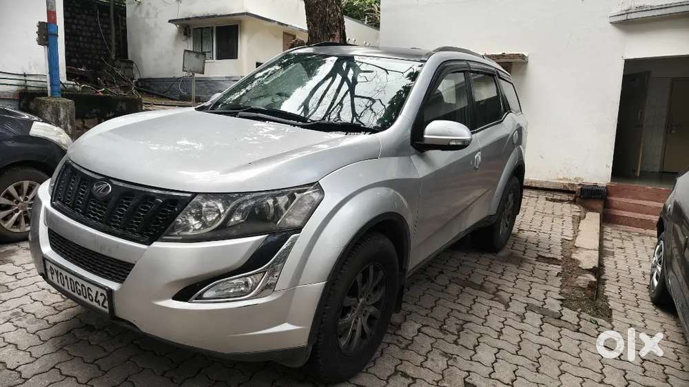 Mahindra Xuv500 1.99 Fwd W8 Automatic 2017