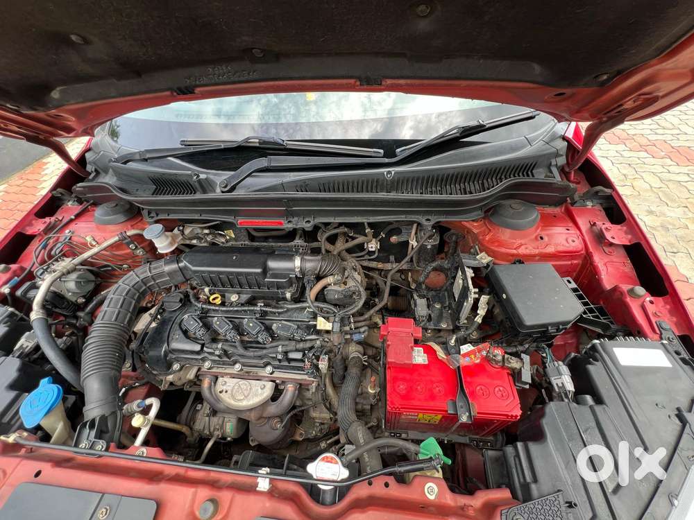 Maruti Suzuki Brezza 1.5 Zxi Plus At Smart Hybrid Dual Tone, 2020, P..