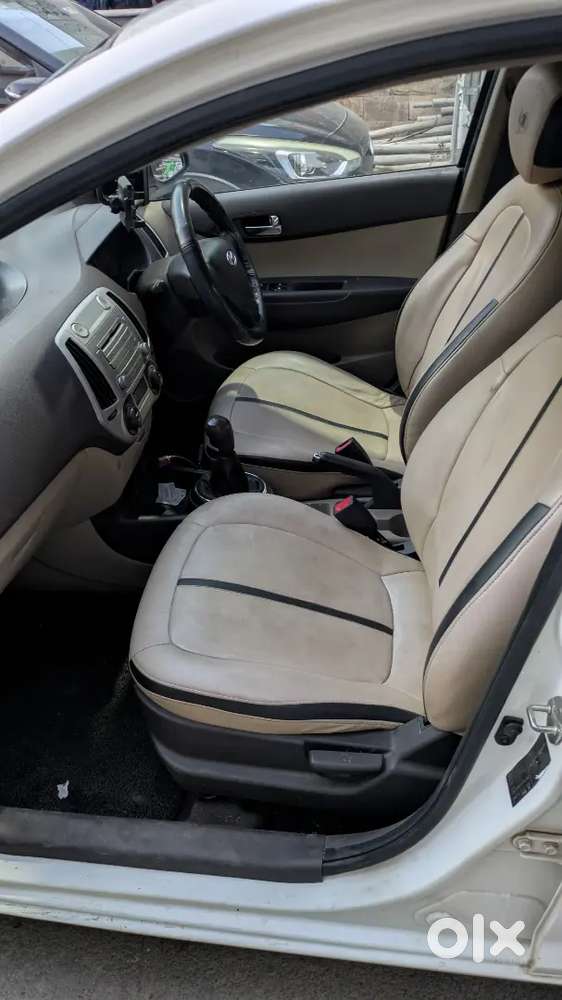 Hyundai I20 2011 Diesel 140000 Km Driven