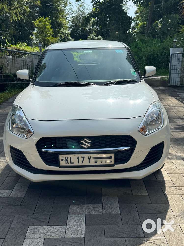 Maruti Suzuki Swift 1.2 Vxi (o), 2024, Petrol
