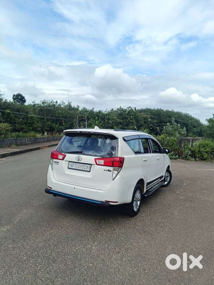 Toyota Innova Crysta 2017