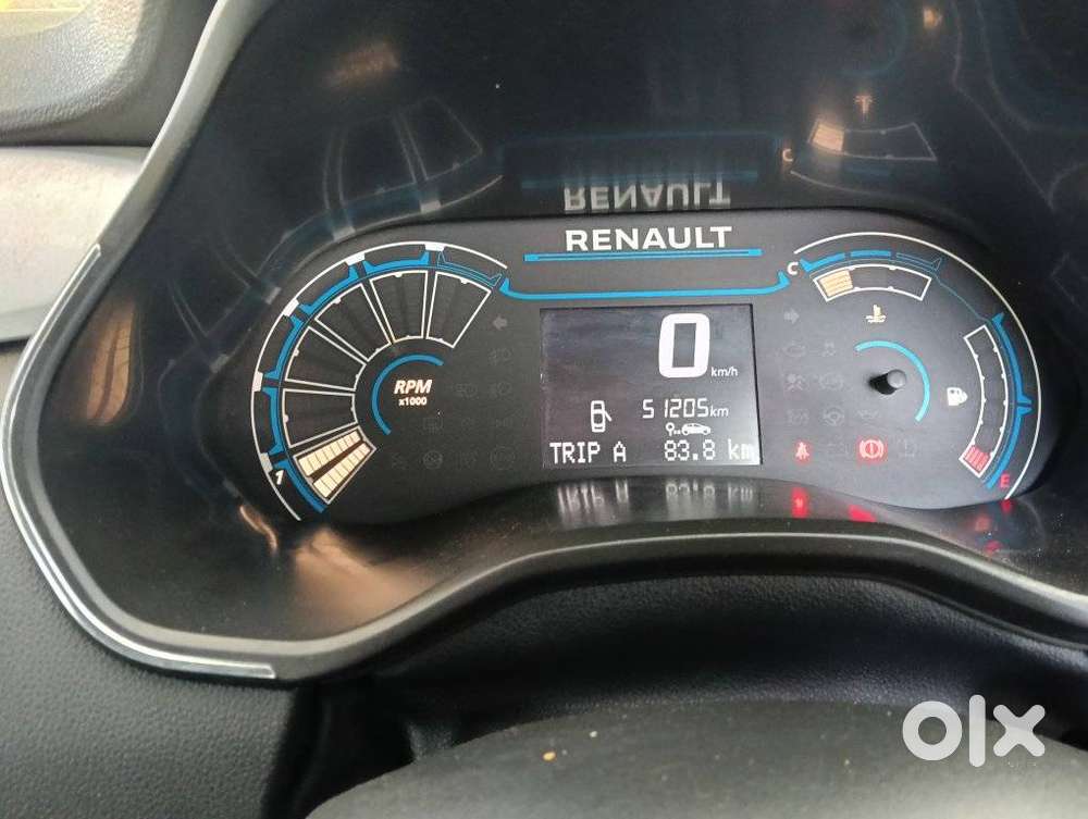 Renault Triber Rxz, 2021, Petrol