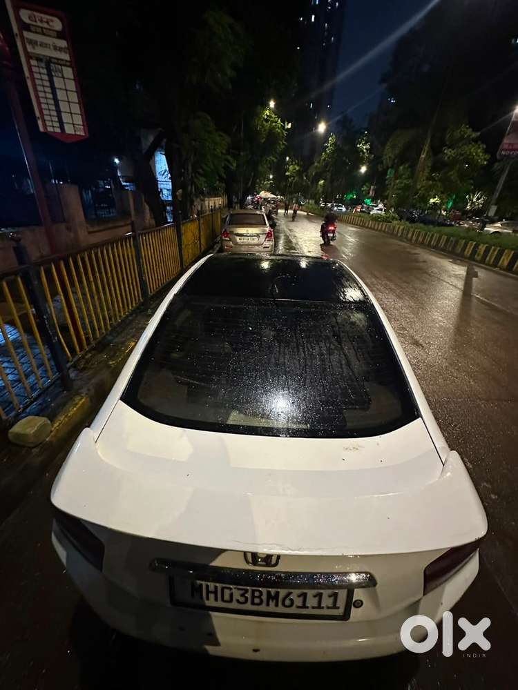Honda City Hybrid 2013 Automatic  Sunroof