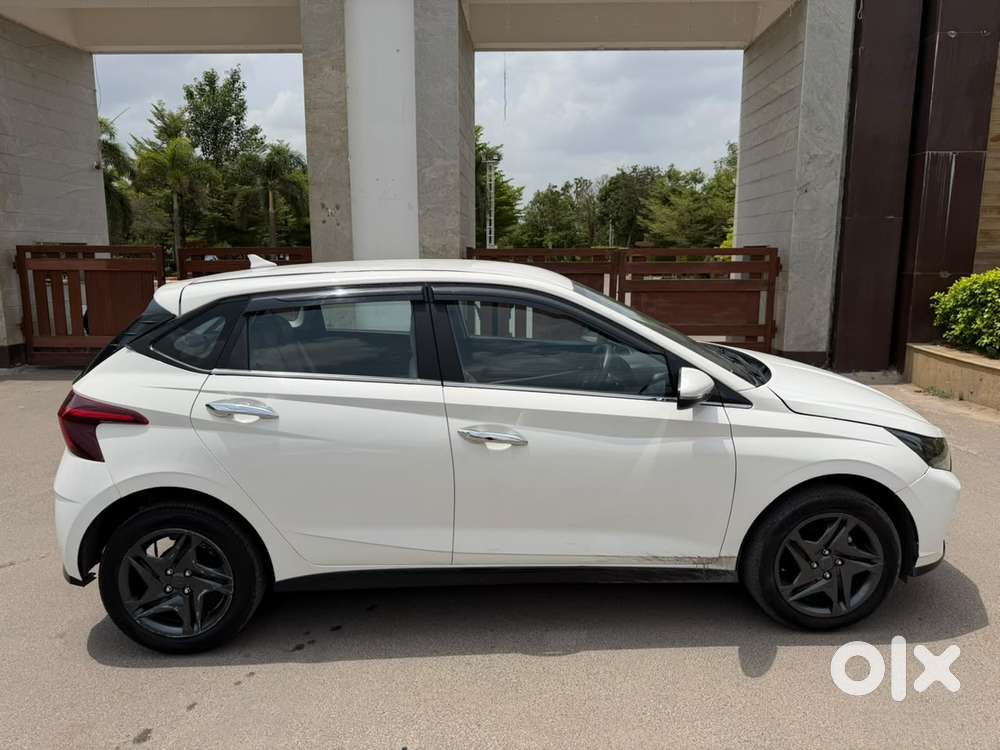 Hyundai I20 1.2 Sportz (o), 2023, Petrol