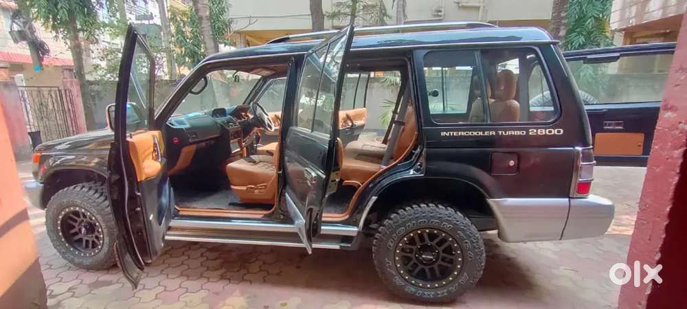 Mitsubishi Pajero 2015