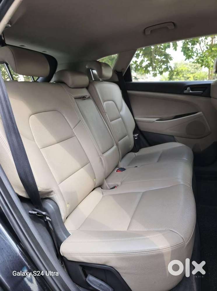 Hyundai Tucson Signature 2.0 At Diesel Dual Tone, 2017, Diesel