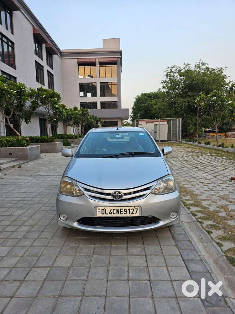 Toyota Etios Liva 2011-2012 G, 2011, Petrol