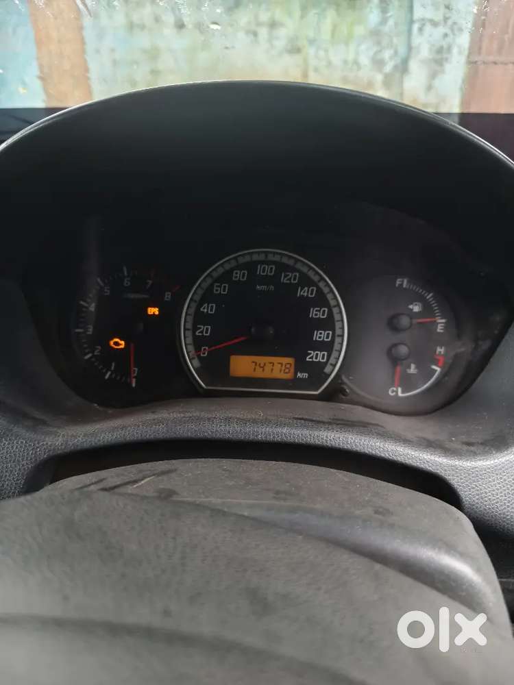 Maruti Suzuki Swift Lxi 2012