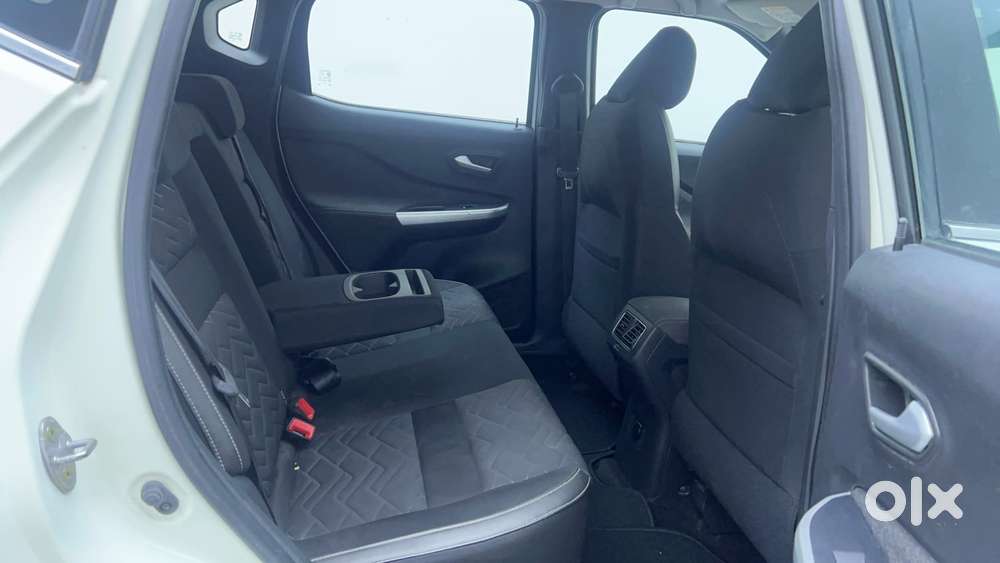 Nissan Magnite 1.0 Xv Premium Turbo Cvt, 2021, Petrol