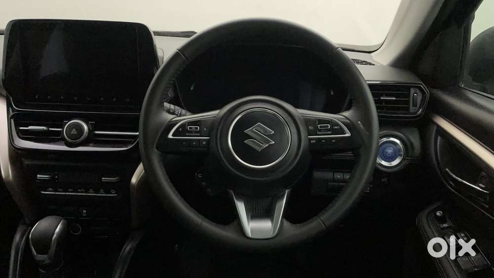 Maruti Suzuki Grand Vitara 1.5 Alpha Plus Intelligent Hybrid Ecvt, 2..