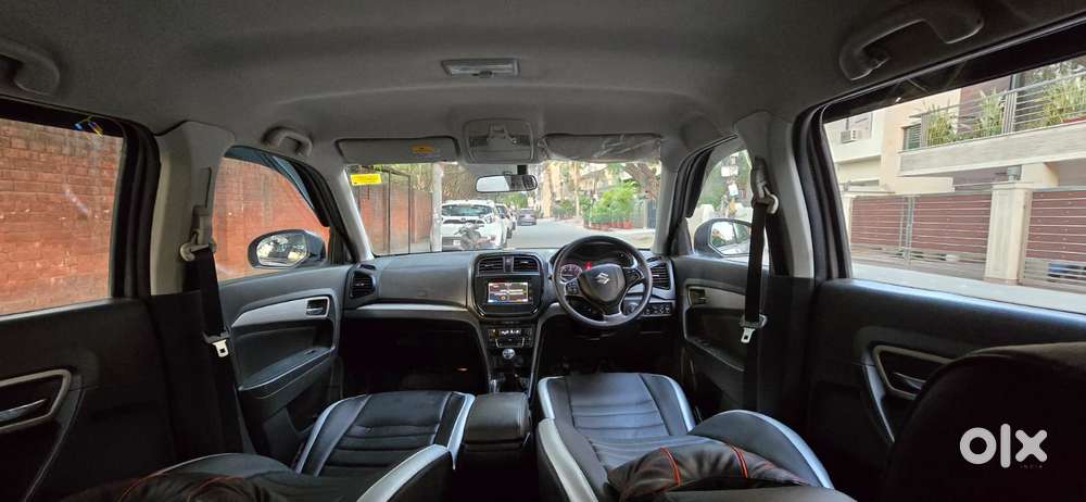 Maruti Suzuki Brezza Zdi+ Dual Tone, 2017, Diesel