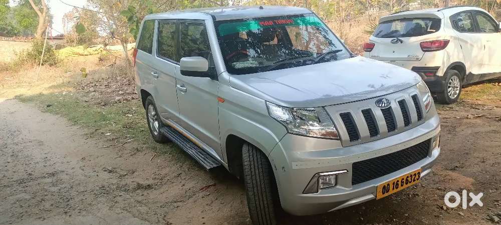 Mahindra Tuv 300 Plus 2020