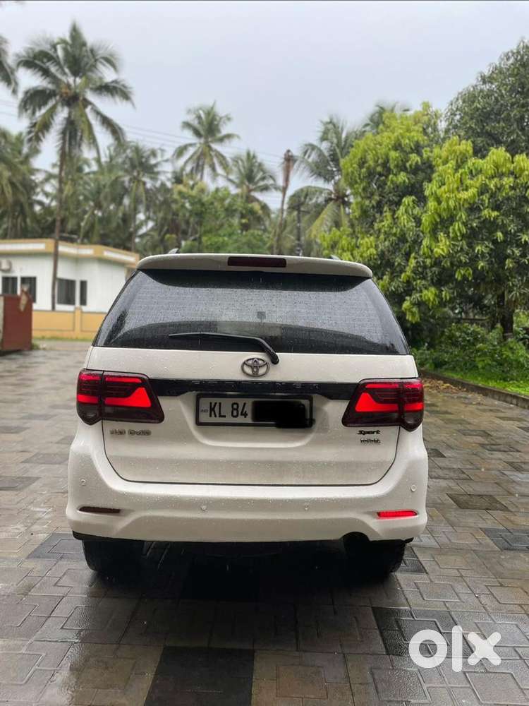 Toyota Fortuner 4*2 Automatic 2014