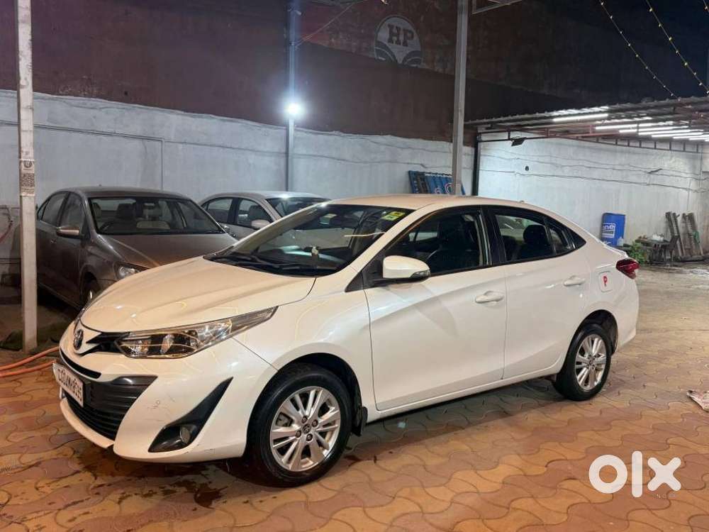 Toyota Yaris Vx Cvt, 2018, Petrol