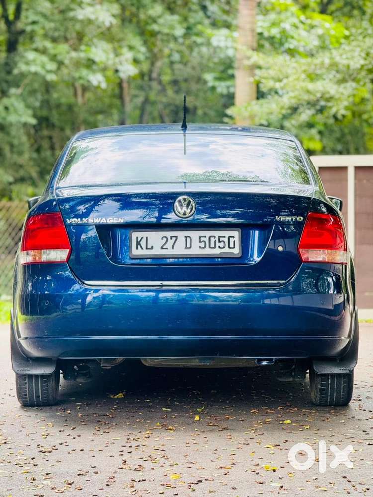 Volkswagen Vento 1.2 Tsi Highline At, 2013, Petrol