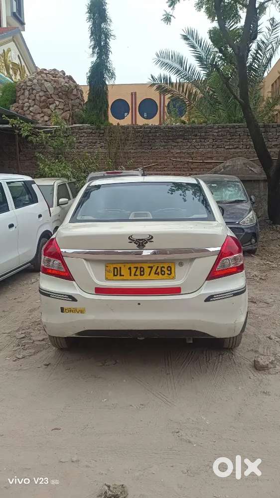 Maruti Suzuki Dzire 2018 Cng & Hybrids 250000 Km Driven