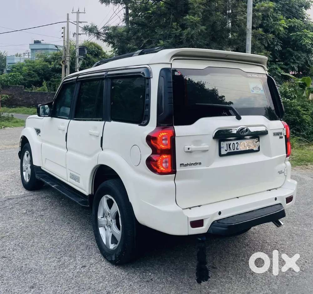 Mahindra Scorpio S7 Converted S11 2018 Ending