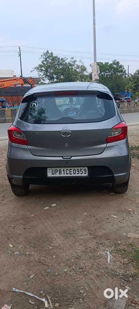Tata Tiago 1.2 Revotron Xt (o), 2019, Petrol
