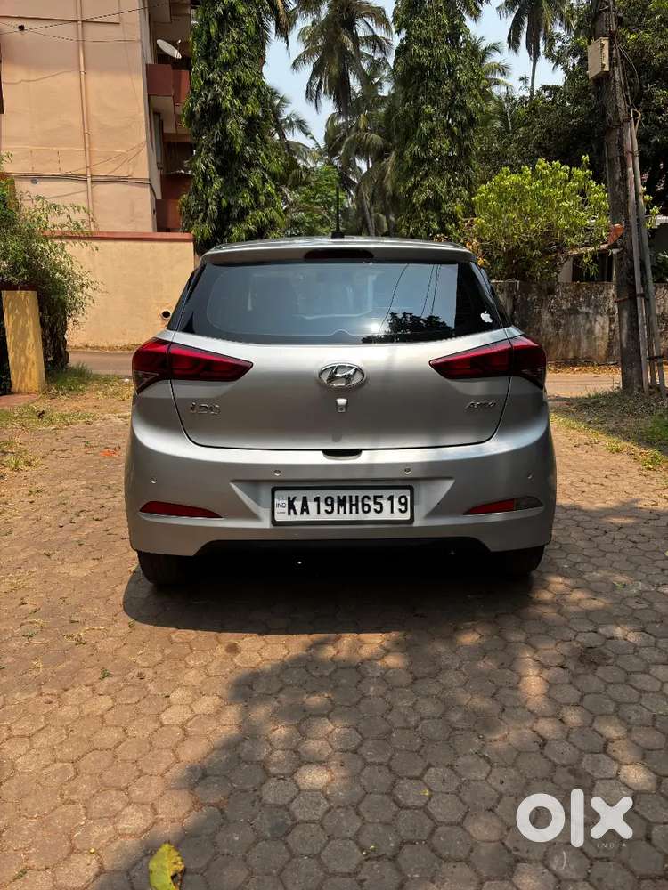 Hyundai I20 Asta 2017 Single Owner Showroom Maintained