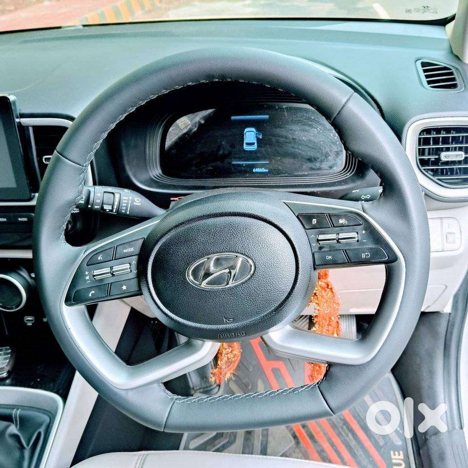 Hyundai Venue Sx Mt, 2023, Diesel