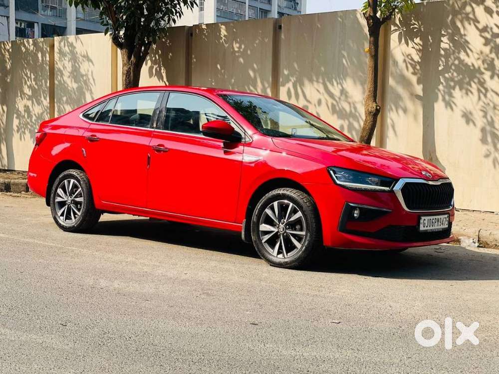 Skoda Slavia 1.0 Tsi Style At, 2023, Petrol