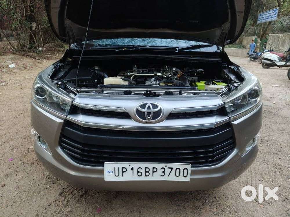Toyota Innova Crysta
