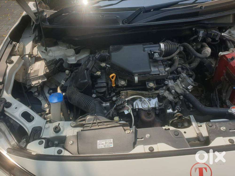Maruti Suzuki Dzire 1.2 Vxi Cng, 2025, Cng & Hybrids
