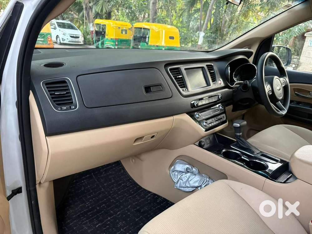 Kia Carnival Prestige, 2021, Diesel