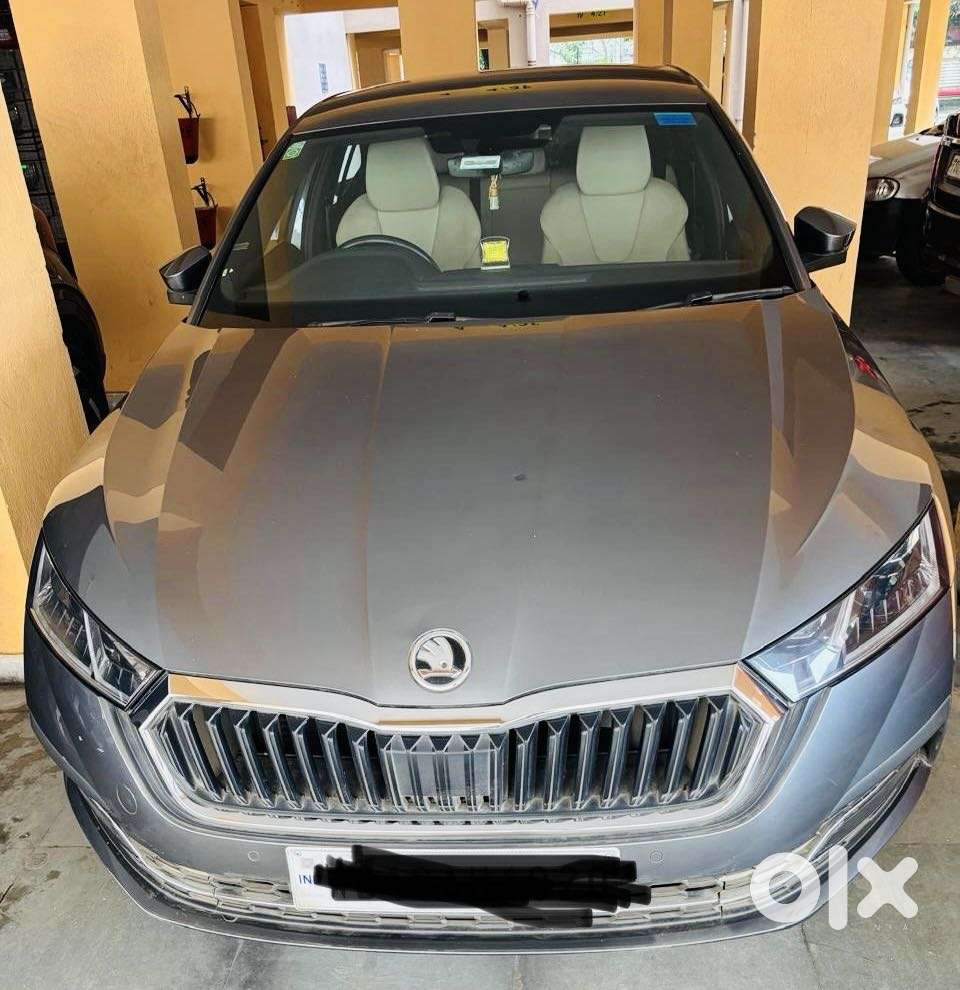 Skoda Octavia 2.0 L K Tsi At, 2022, Petrol