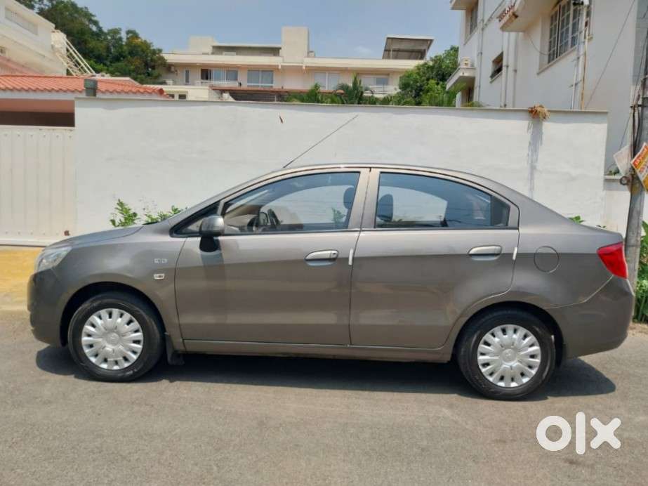 Chevrolet Sail, 2013, Petrol