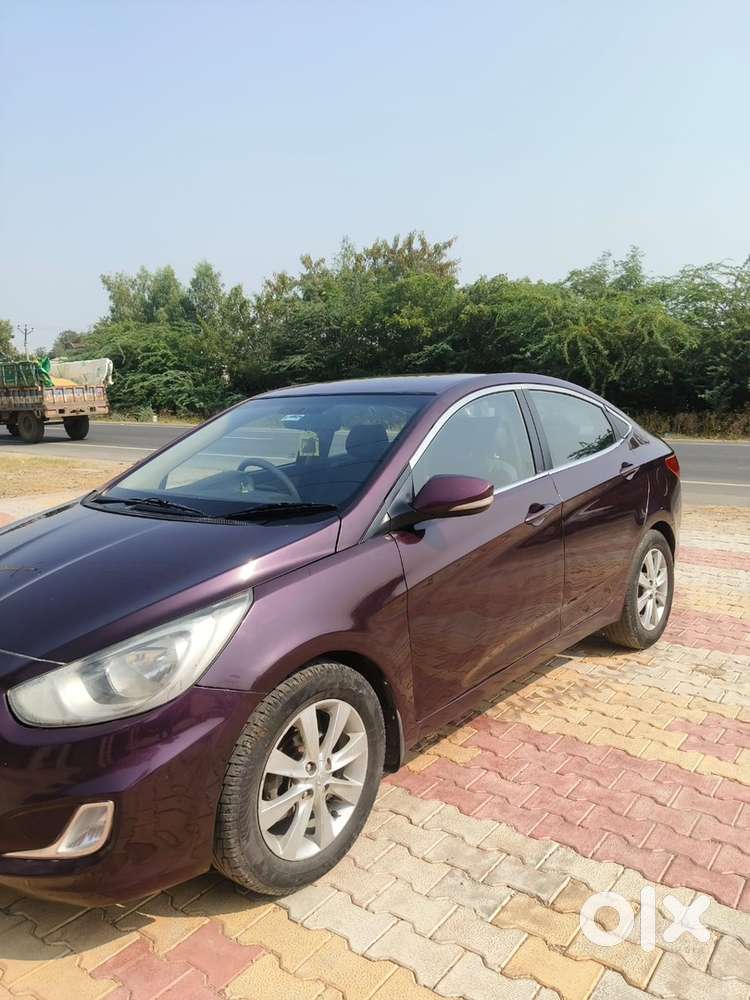 Hyundai Fluidic Verna 2013
