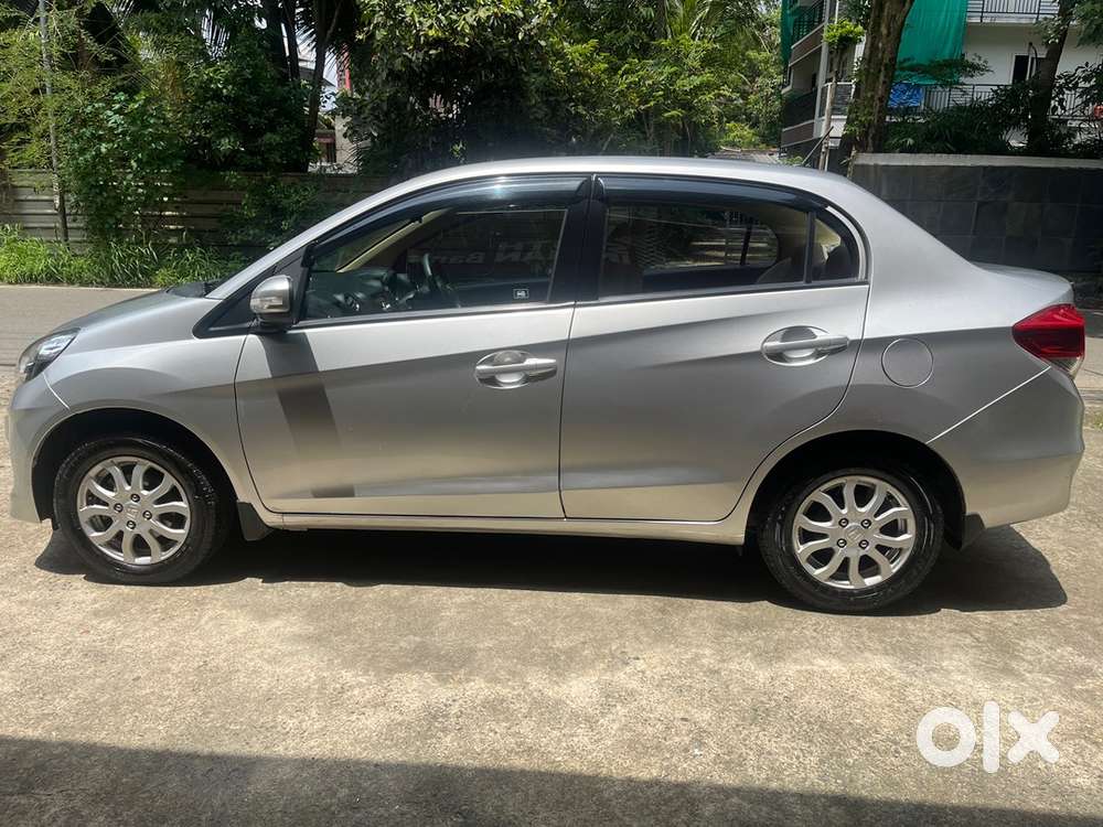 Honda Amaze 2014 Year Done Only 13,600kms