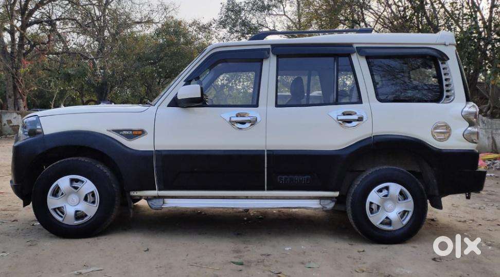 Mahindra Scorpio S2, 2015, Diesel