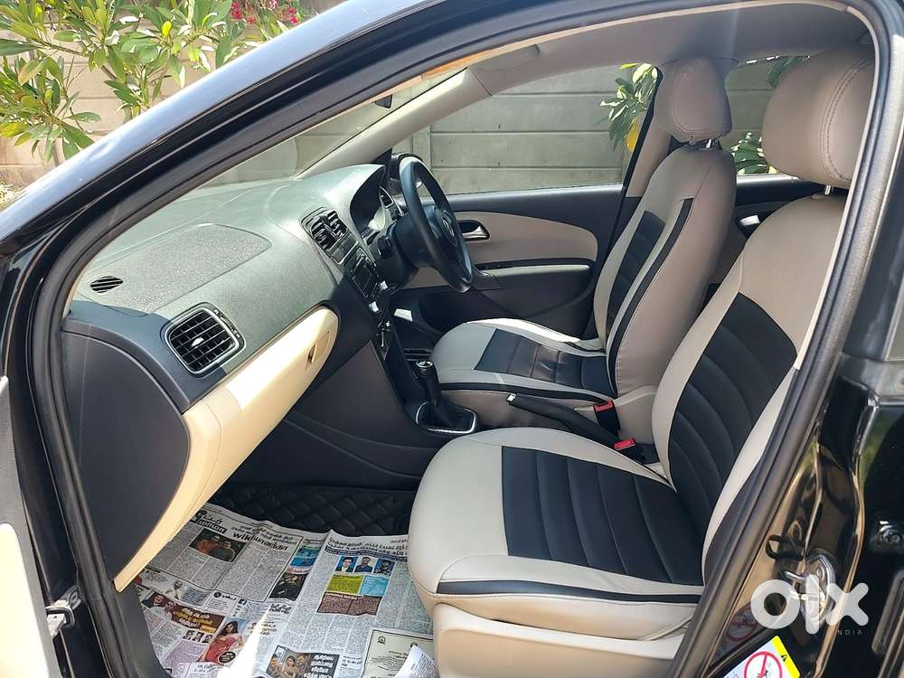 Volkswagen Polo Petrol Highline 1.2l, 2011, Petrol