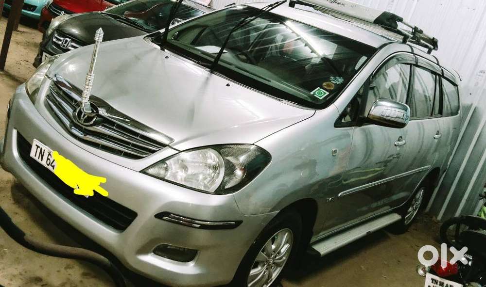 Toyota Innova 2.5 Z Diesel 7 Seater, 2011, Diesel